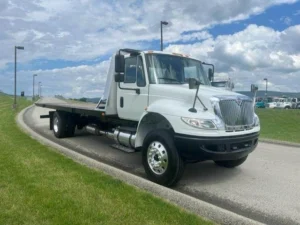 Rollback-Tow-Trucks-International-DuraStar-4300-38542074
