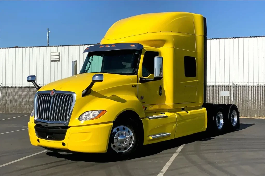 2021 International LT625 6x4