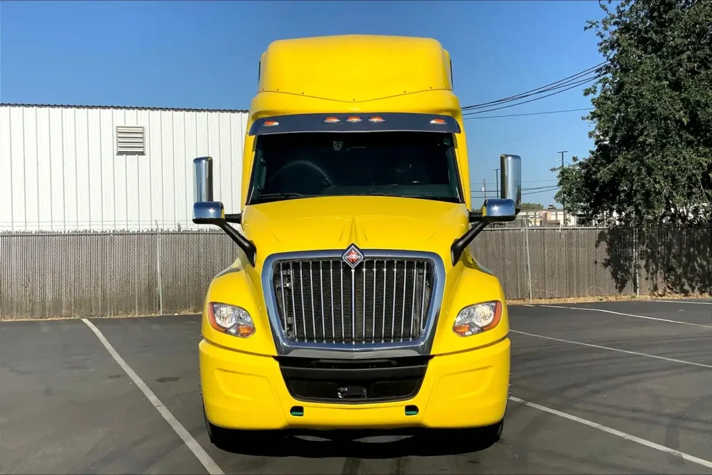 2021 International LT625 6x4
